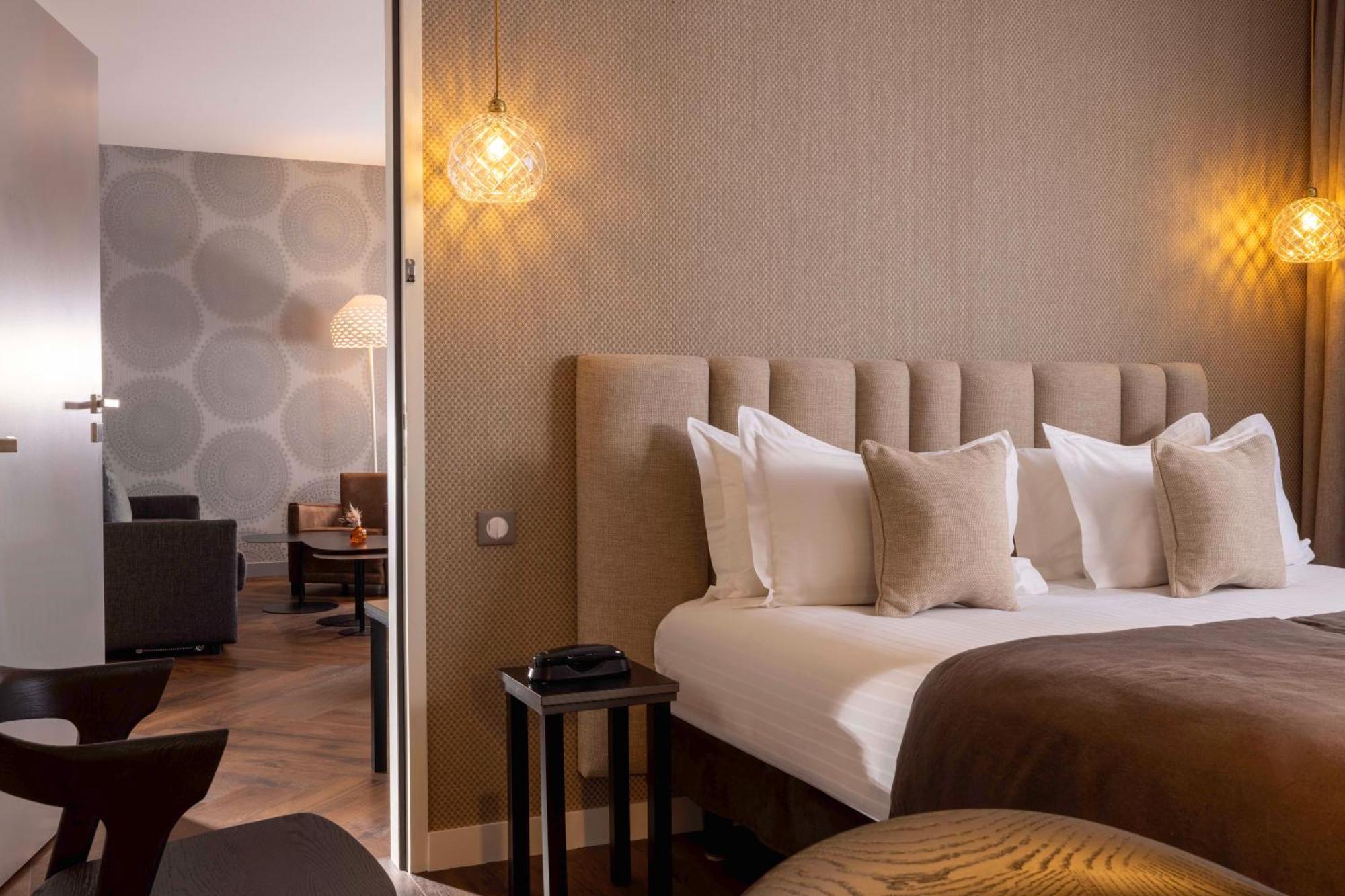 เบสต์ เวสเทิร์น พลัส โฮเต็ล อิซิดอร์ Hotel แซงต์-ฌาคส์-เดอ-ลา-ลองด์ ภายนอก รูปภาพ