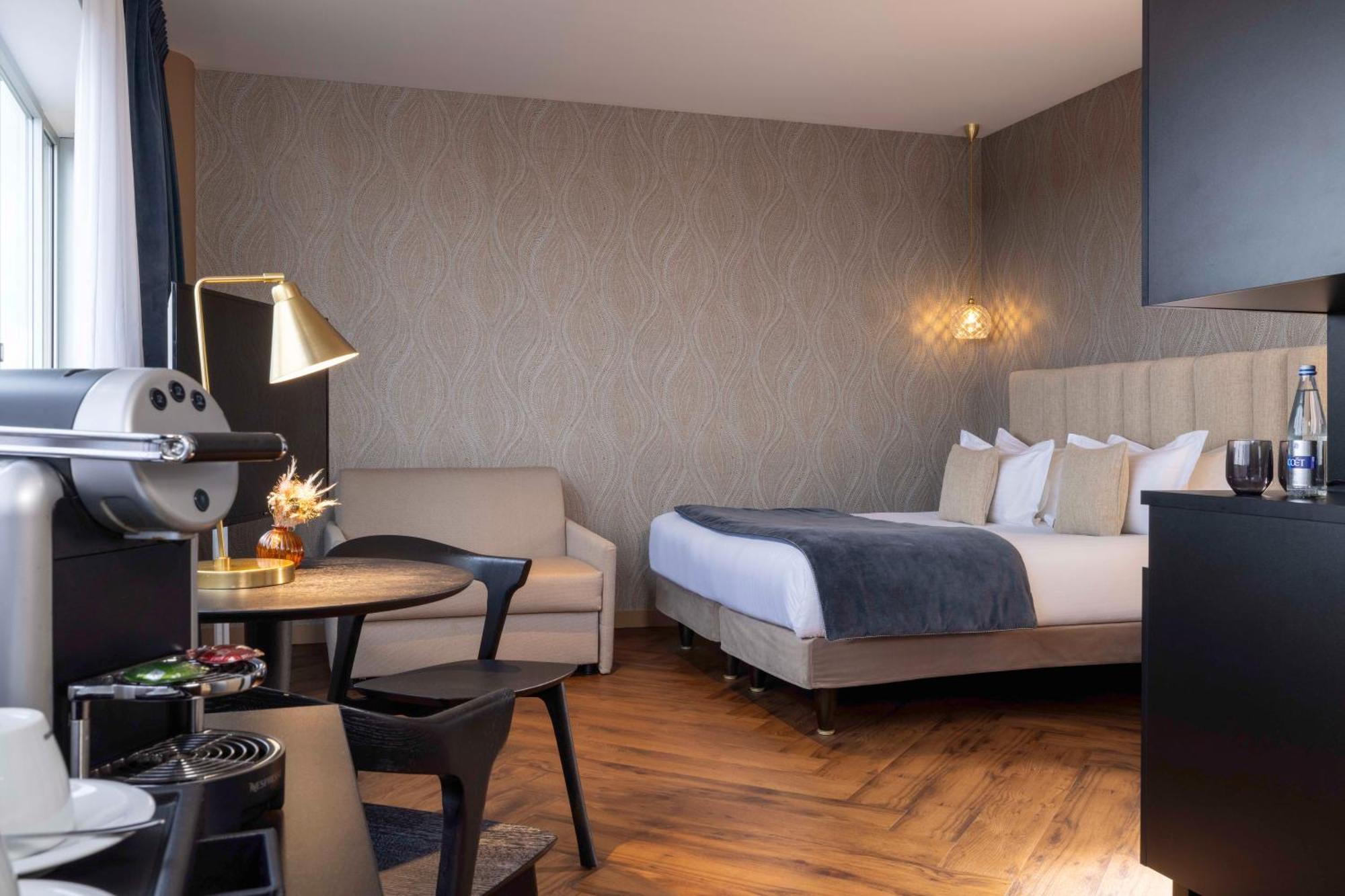 เบสต์ เวสเทิร์น พลัส โฮเต็ล อิซิดอร์ Hotel แซงต์-ฌาคส์-เดอ-ลา-ลองด์ ภายนอก รูปภาพ