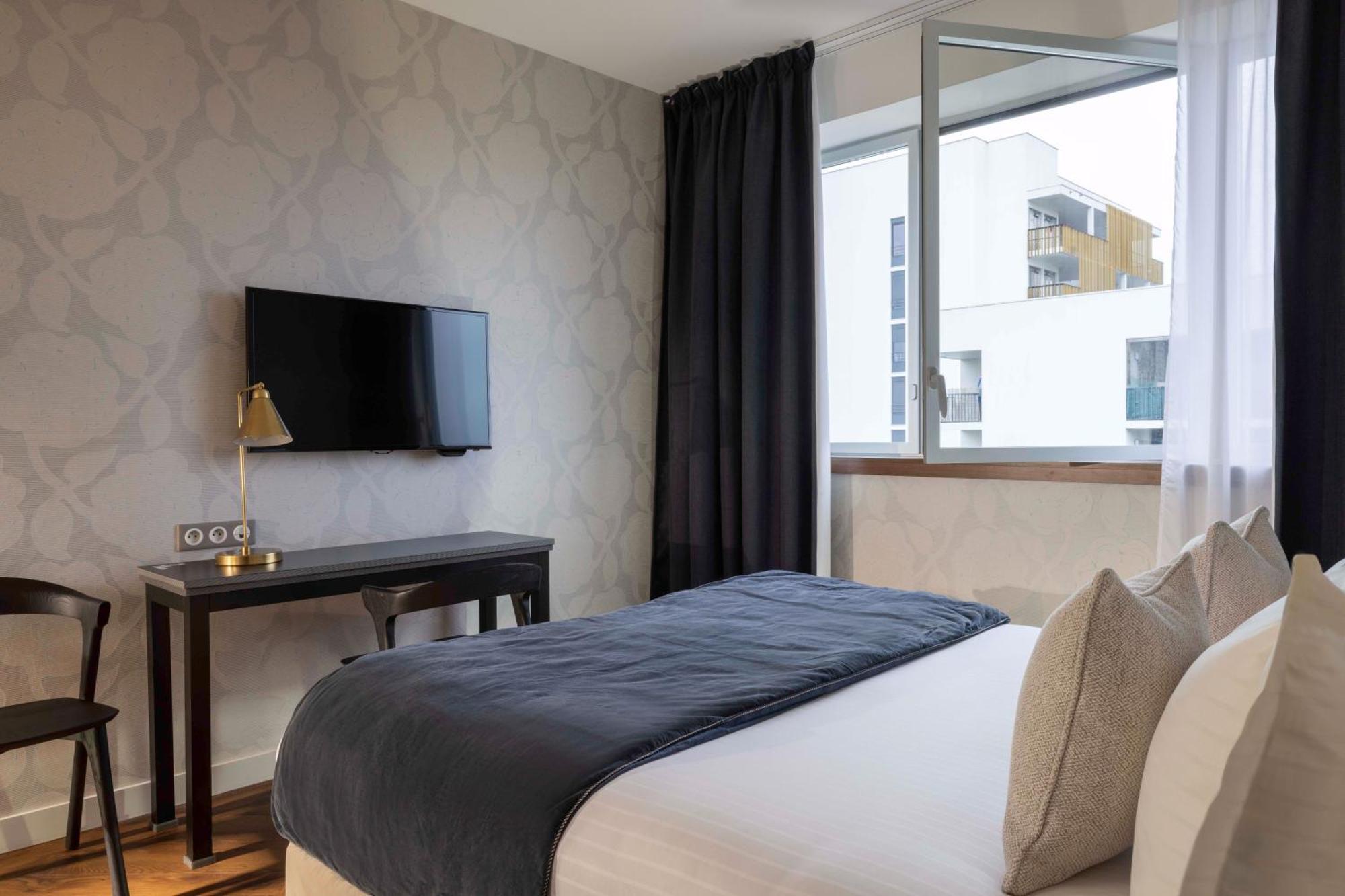 เบสต์ เวสเทิร์น พลัส โฮเต็ล อิซิดอร์ Hotel แซงต์-ฌาคส์-เดอ-ลา-ลองด์ ภายนอก รูปภาพ