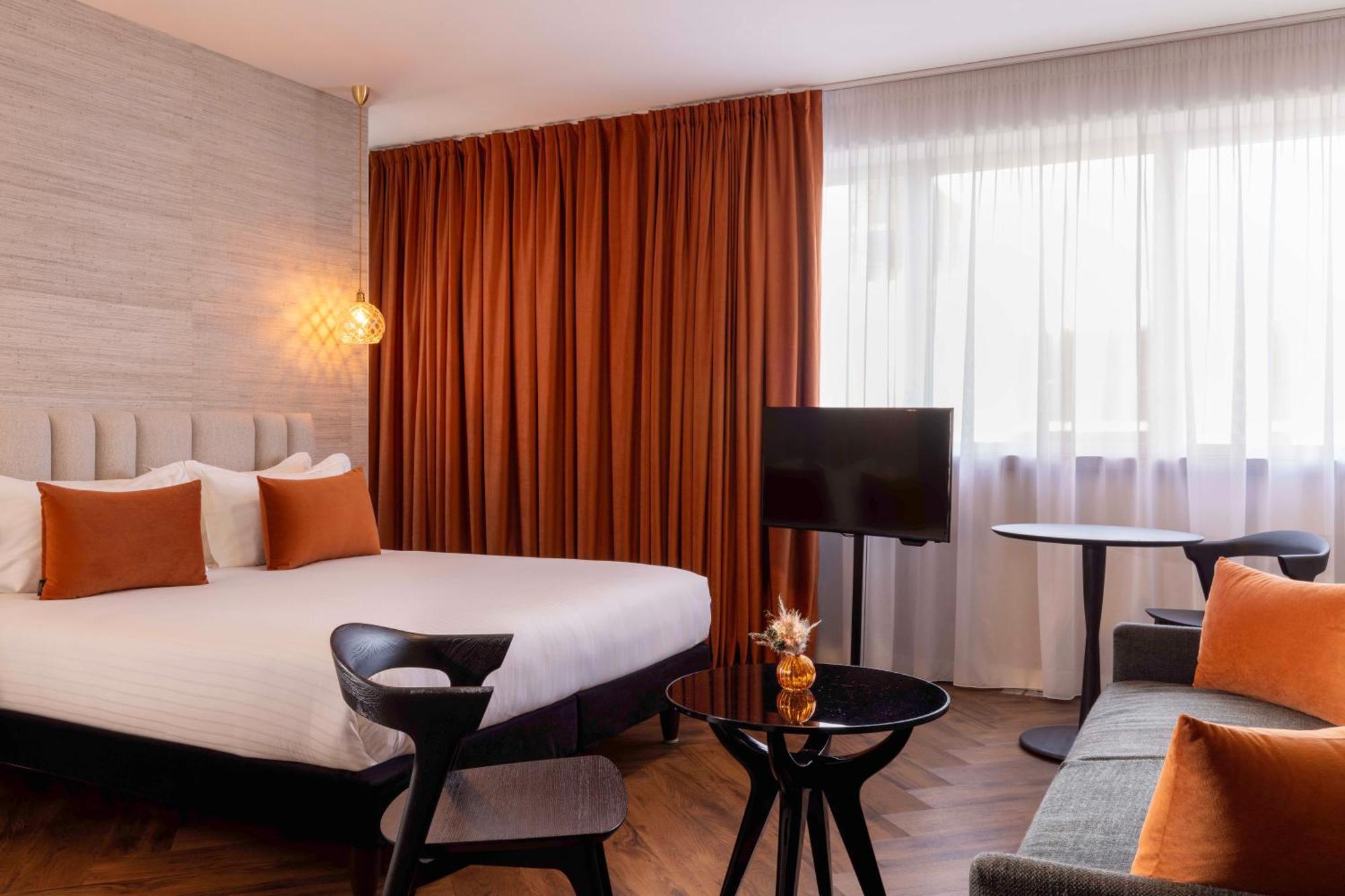 เบสต์ เวสเทิร์น พลัส โฮเต็ล อิซิดอร์ Hotel แซงต์-ฌาคส์-เดอ-ลา-ลองด์ ภายนอก รูปภาพ
